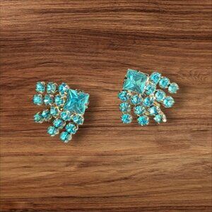 Vintage Rhinestone Clip-On Earrings With Blue Stones‎ & Silver Tone Metal